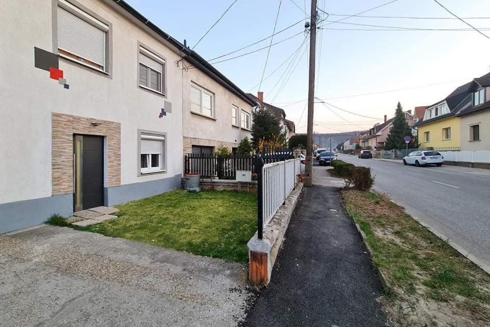 Wandorf 125 Apartman Sopron Eksteriør billede